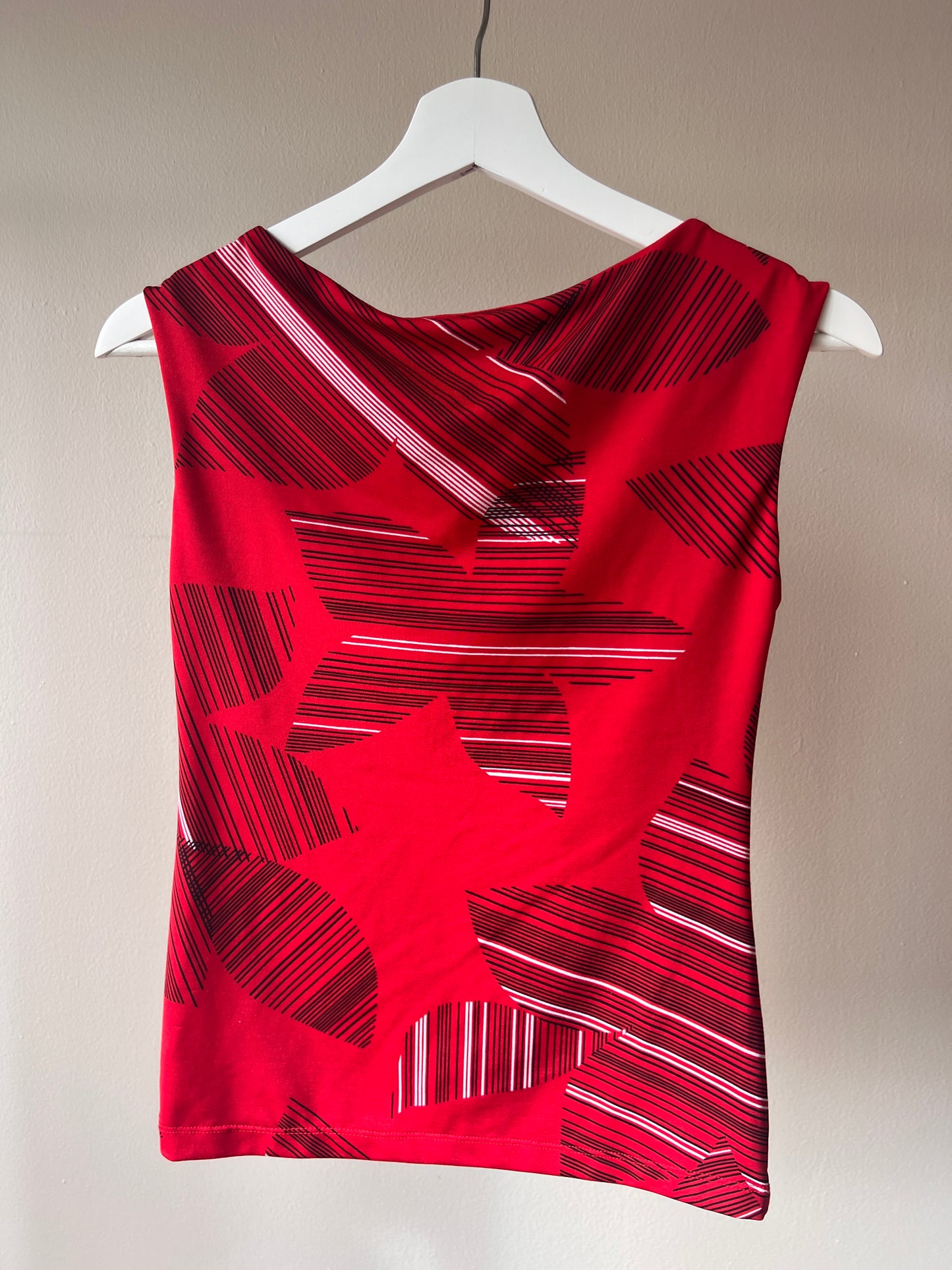 Y2K Abstract Tank