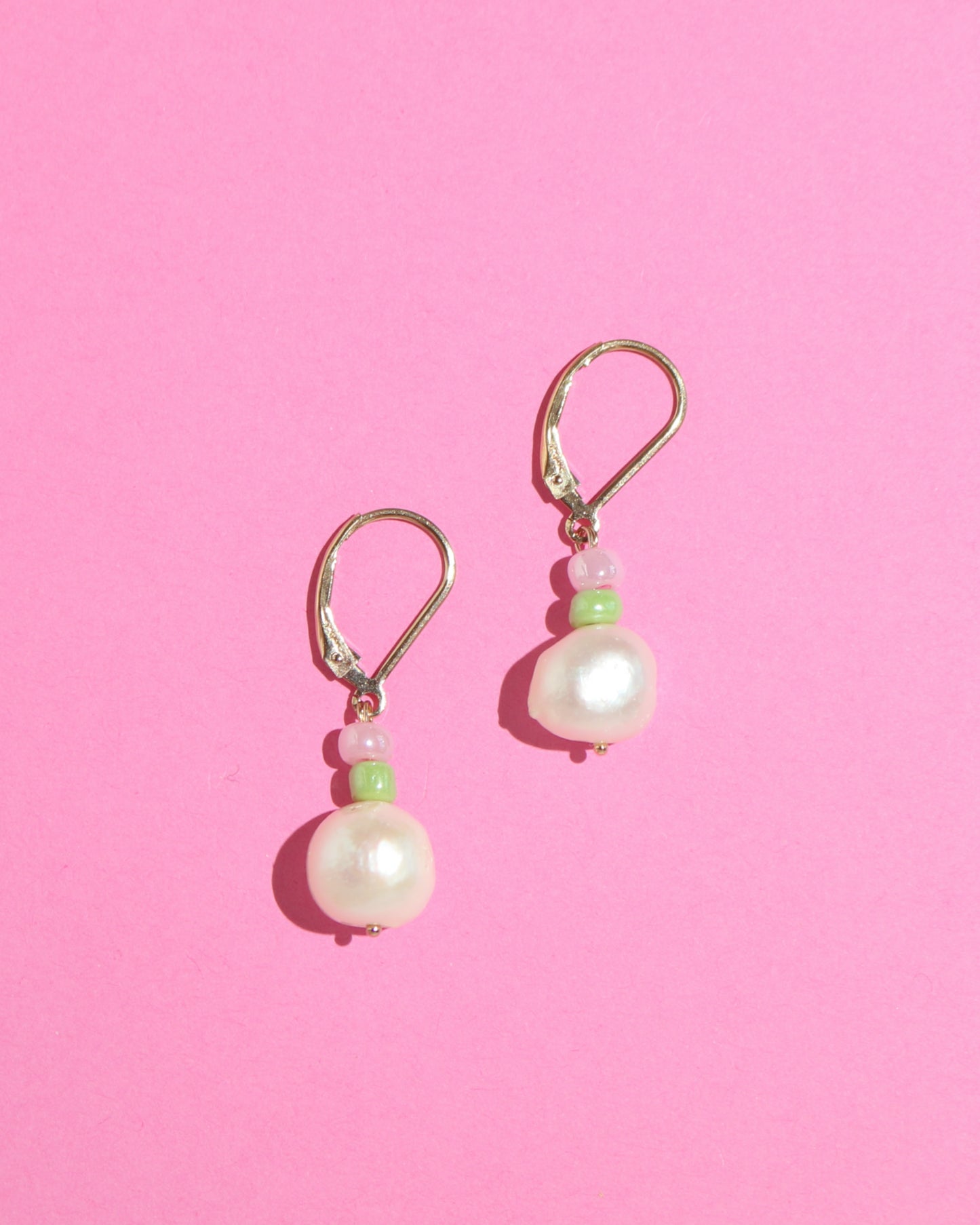 Sweet Pea Pearl Drop Earring