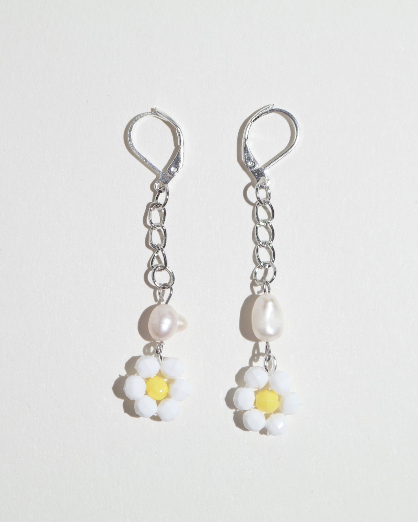 Daisy Link Earring